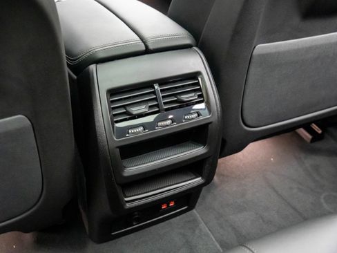 Used 2026 BMW X5 xDrive50e w/ M Sport Package AWD/4WD image 17