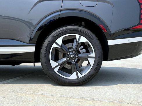 Certified 2026 Hyundai Palisade Limited AWD/4WD image 25