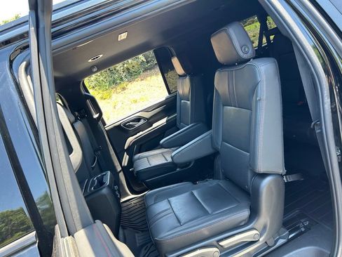 Used 2024 Chevrolet Suburban RST w/ Luxury Package RWD image 45