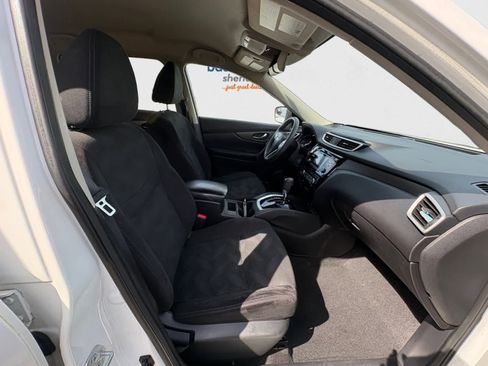 Used 2014 Nissan Rogue SV w/ SV Family Package AWD/4WD image 20
