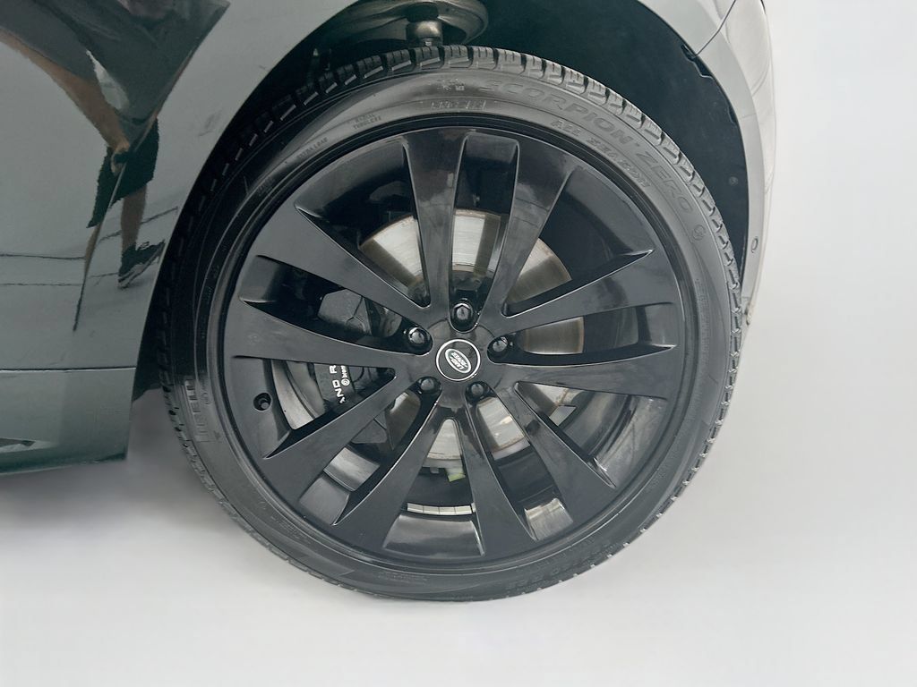 Certified 2023 Land Rover Range Rover Sport First Edition AWD/4WD image 31