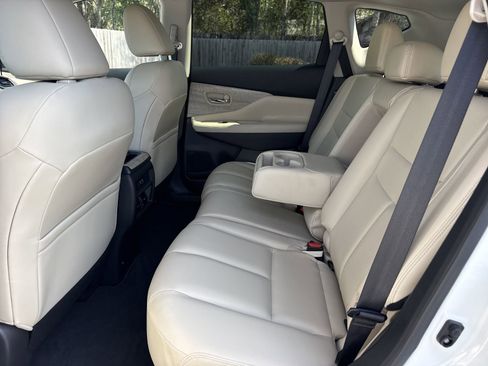 Used 2024 Nissan Murano SV image 10