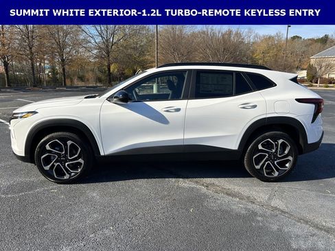 New 2026 Chevrolet Trax RS image 6