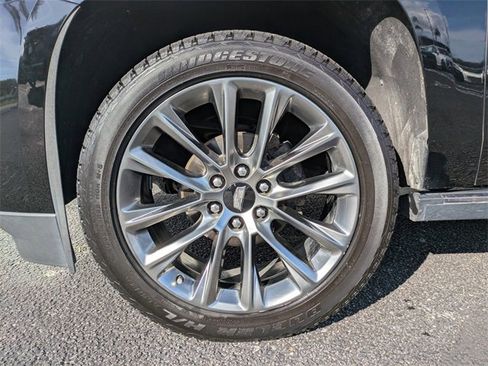 Used 2020 Cadillac Escalade Platinum w/ Escalade Sport Edition image 14