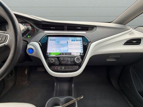 Used 2017 Chevrolet Bolt Premier w/ Driver Confidence II Package image 10