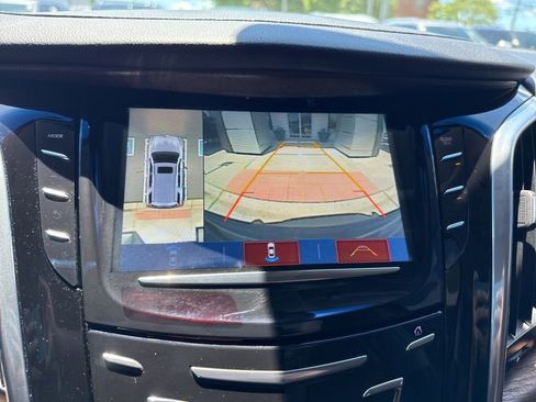 Used 2019 Cadillac Escalade Premium Luxury AWD/4WD image 30