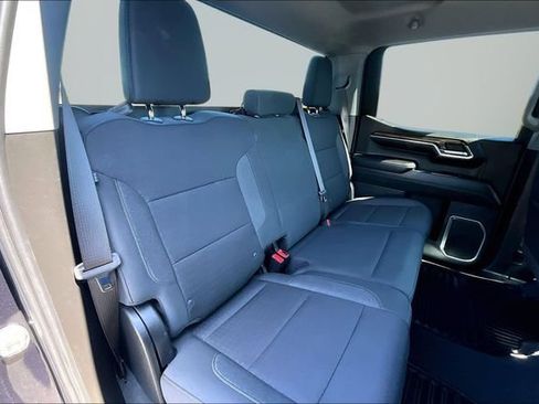 Used 2023 Chevrolet Silverado 1500 LT AWD/4WD image 26