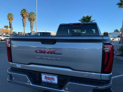 New 2026 GMC Sierra 2500 SLT w/ SLT Premium Package image 7