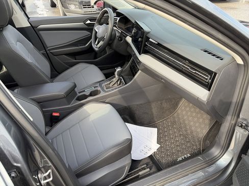 New 2025 Volkswagen Jetta SE image 21