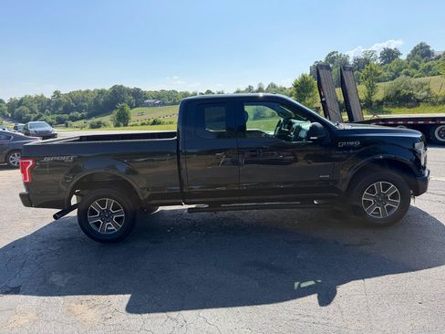 Used 2015 Ford F150 XLT w/ Equipment Group 301A Mid AWD/4WD image 8