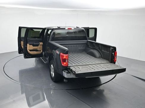 Certified 2022 Ford F150 XLT w/ Equipment Group 302A High image 38