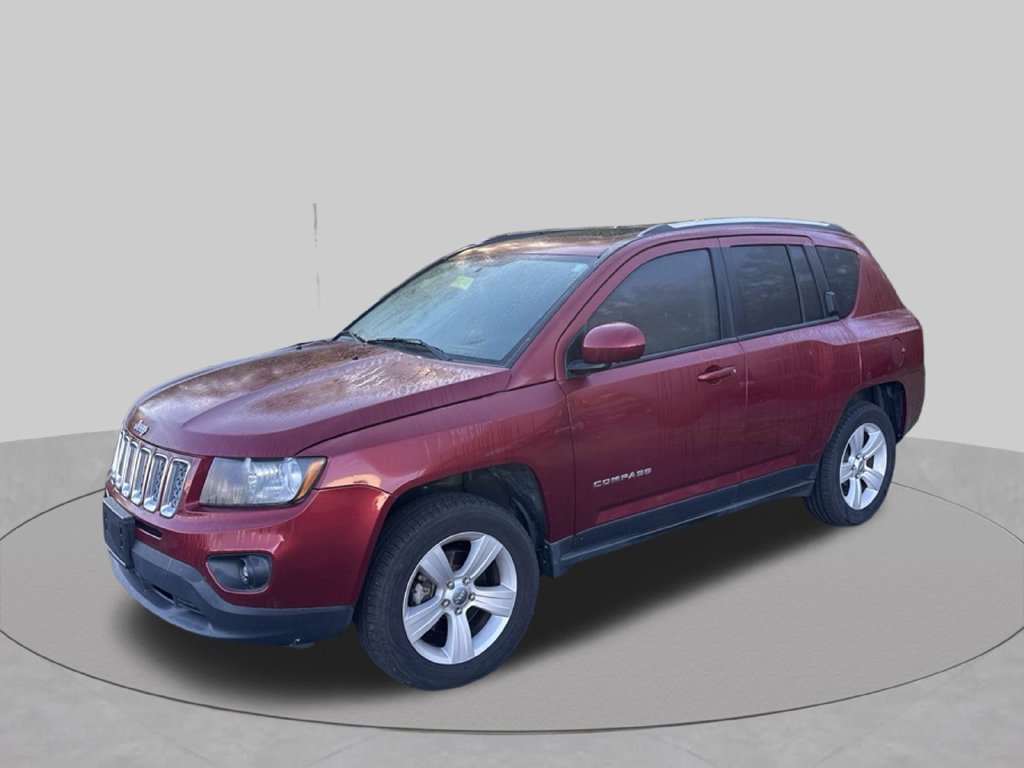 Used 2014 Jeep Compass Latitude w/ Sun/Sound Group FWD image 7
