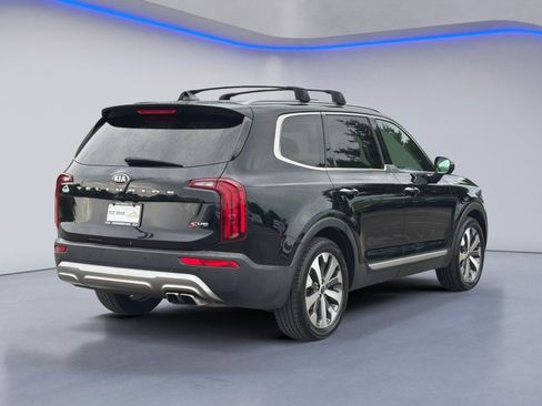 Used 2020 Kia Telluride S w/ S 8 Passenger Seating Package FWD image 3