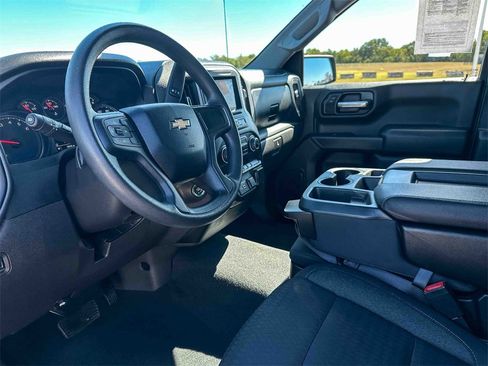 Used 2022 Chevrolet Silverado 1500 Custom image 12