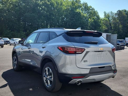 New 2026 Chevrolet Blazer LT w/ Convenience Package FWD image 3