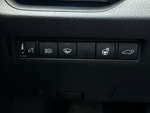 Used 2020 Toyota RAV4 XSE image 30