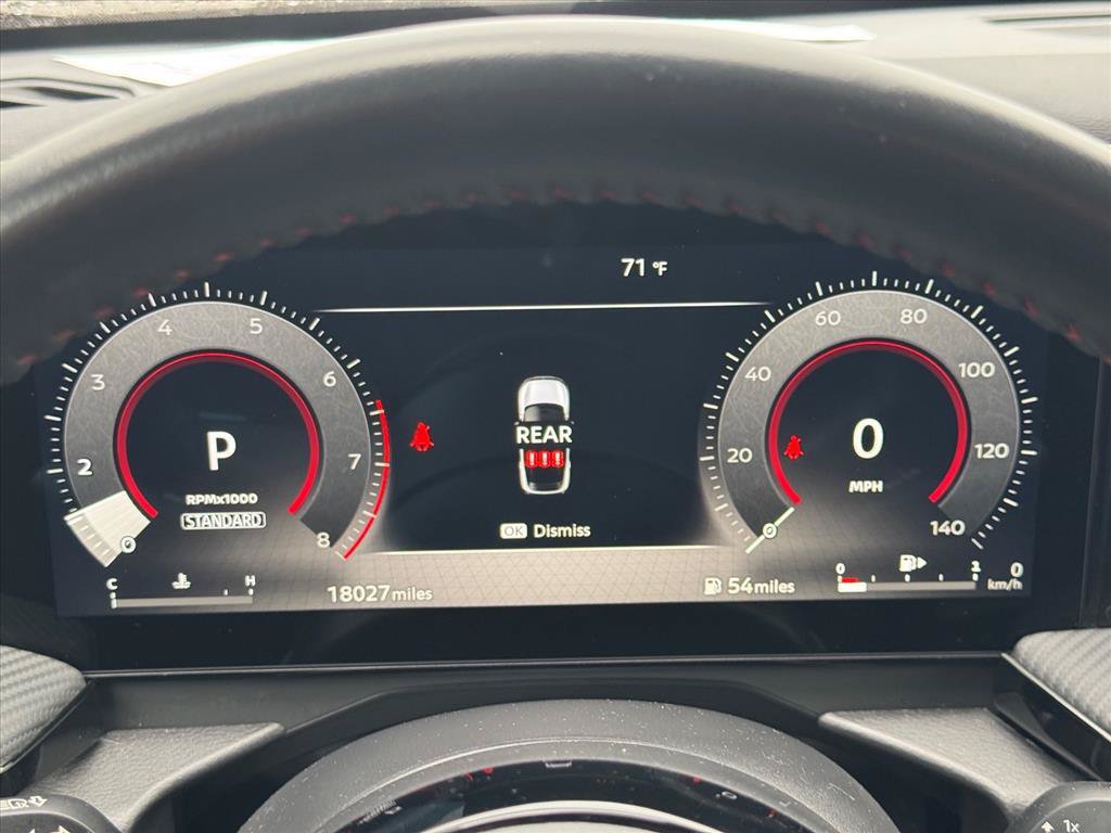 Used 2025 Nissan Kicks SR AWD/4WD image 18
