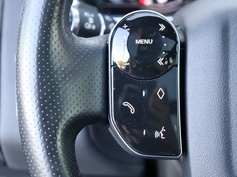Used 2019 Land Rover Range Rover Sport HSE image 19