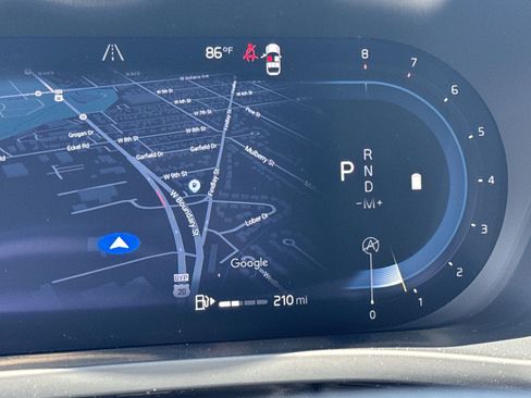 New 2025 Volvo XC60 B5 Plus w/ Protection Package Premier image 12