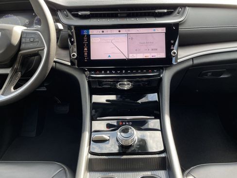 New 2026 Jeep Grand Cherokee L Limited AWD/4WD image 19