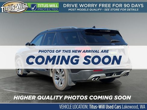 Used 2020 Ford Explorer Platinum w/ Premium Technology Package AWD/4WD image 3