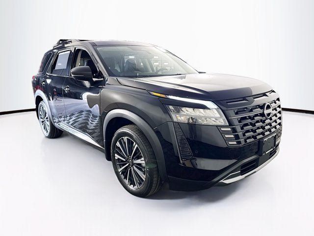 New 2026 Nissan Pathfinder Platinum AWD/4WD image 3
