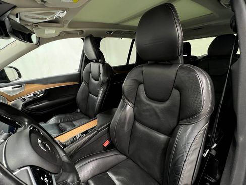 Used 2017 Volvo XC90 T8 Inscription w/ Vision Package AWD/4WD image 14