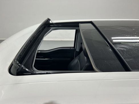 Used 2021 Ford F150 Lariat w/ Equipment Group 502A High image 20