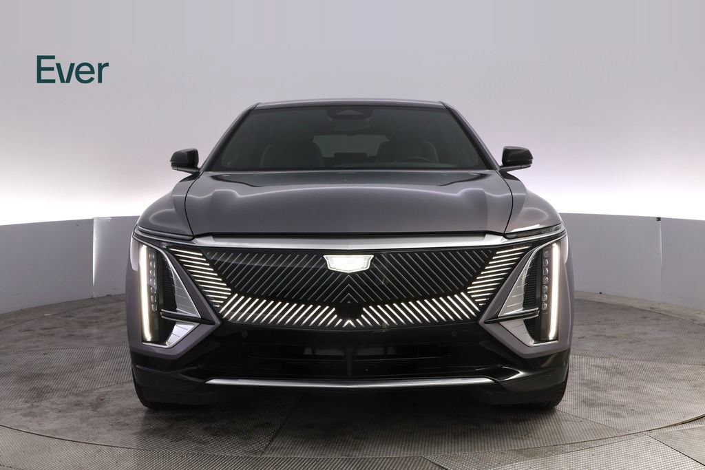 Used 2024 Cadillac Lyriq Tech AWD/4WD image 11