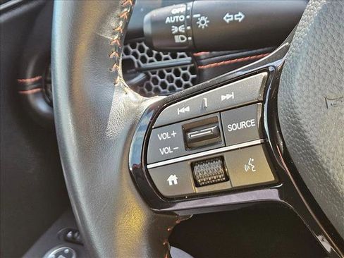 Used 2024 Honda HR-V Sport image 25