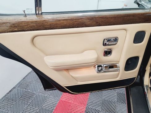 Used 1990 Bentley Mulsanne S image 15