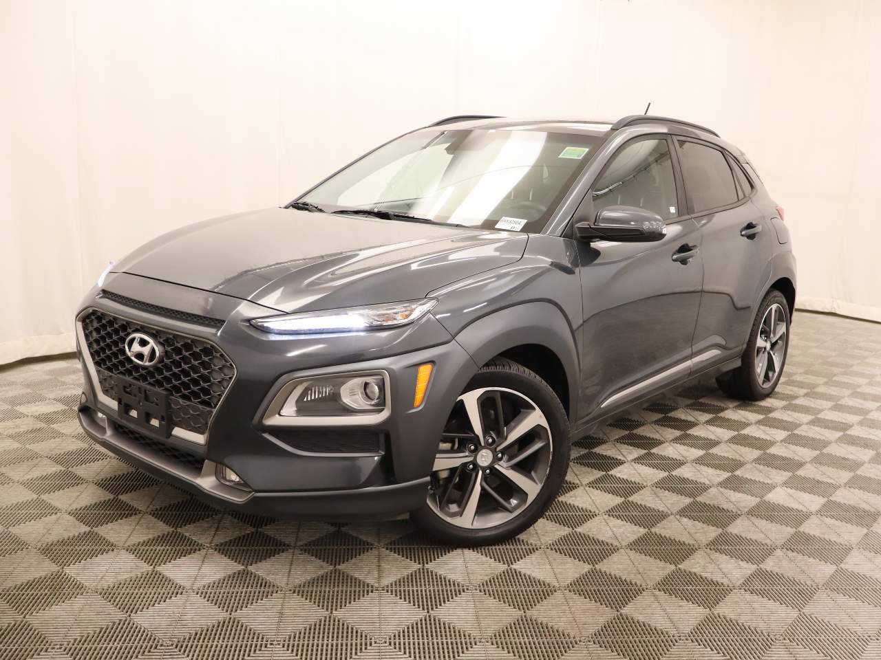 Used 2018 Hyundai Kona Limited AWD/4WD image 1