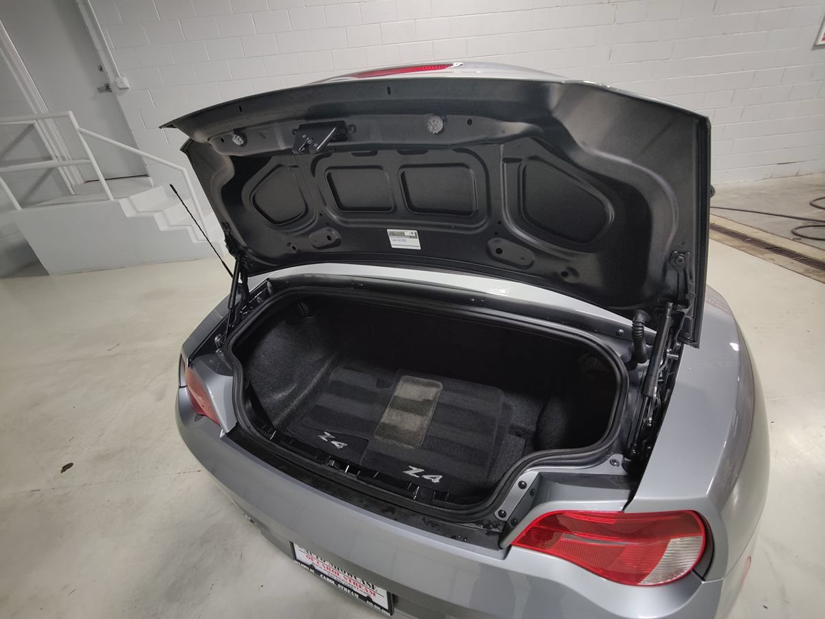 Used 2007 BMW Z4 3.0si RWD image 11