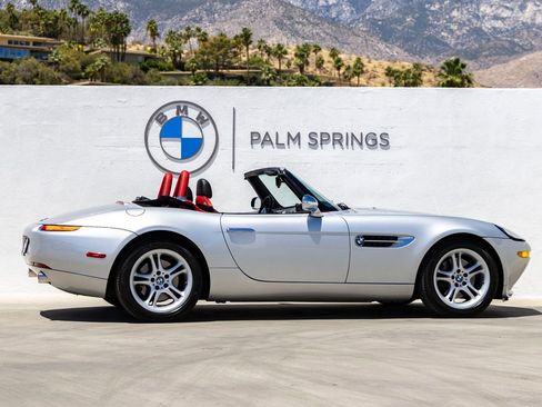 Used 2001 BMW Z8 RWD image 8