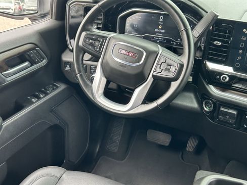 Certified 2025 GMC Sierra 1500 SLT RWD image 16