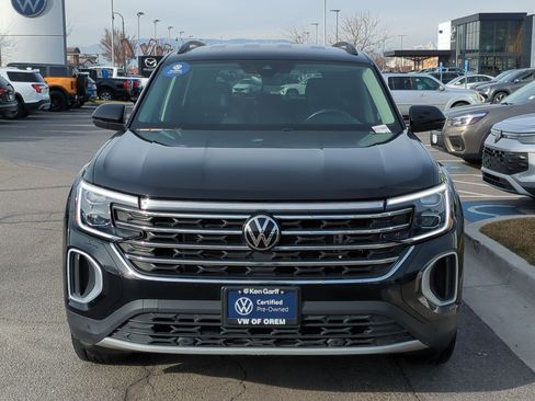 Certified 2024 Volkswagen Atlas SE image 12