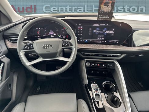 New 2025 Audi Q5 Premium Plus image 27