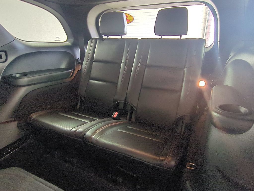 Used 2024 Dodge Durango GT RWD image 16