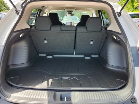 New 2026 Honda HR-V LX image 10