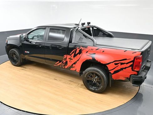 Used 2022 Chevrolet Colorado Z71 w/ Z71 Midnight Edition AWD/4WD image 43