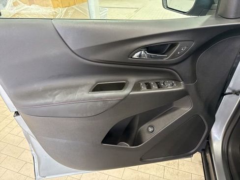 Used 2023 Chevrolet Equinox RS w/ LPO, Cargo Package image 10