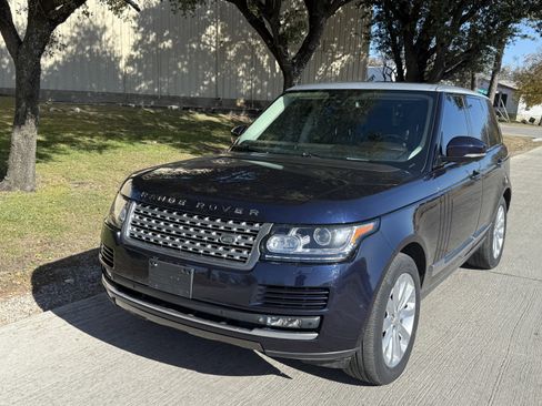 Used 2014 Land Rover Range Rover HSE image 12