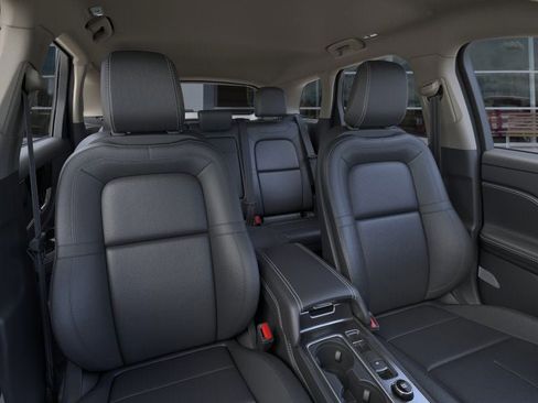 New 2026 Lincoln Corsair Premiere image 10