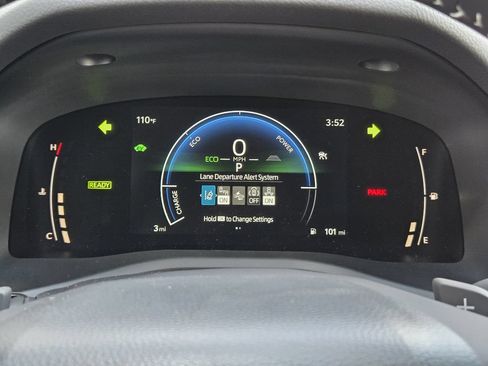 New 2026 Toyota Camry SE w/ Convenience Package FWD image 12