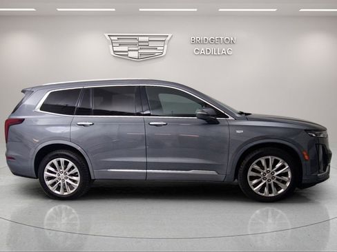Used 2020 Cadillac XT6 Premium Luxury image 8