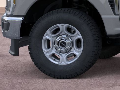 New 2026 Ford F250 XLT w/ XLT Premium Package AWD/4WD image 19