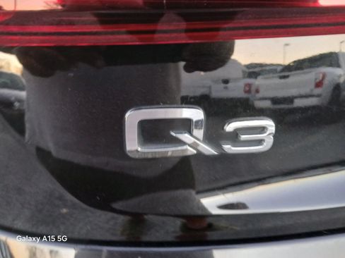 Used 2018 Audi Q3 2.0T Premium w/ Convenience Package FWD image 15