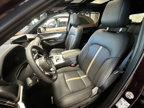 Used 2025 MAZDA CX-90 3.3 Turbo S w/ Premium Package AWD/4WD image 11