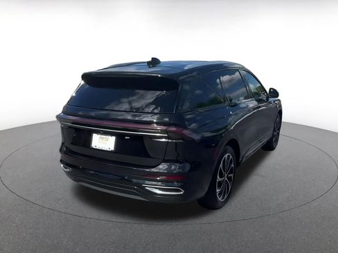 Used 2024 Lincoln Nautilus Reserve image 14