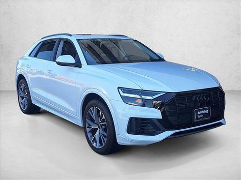 Used 2022 Audi Q8 Premium AWD/4WD image 3